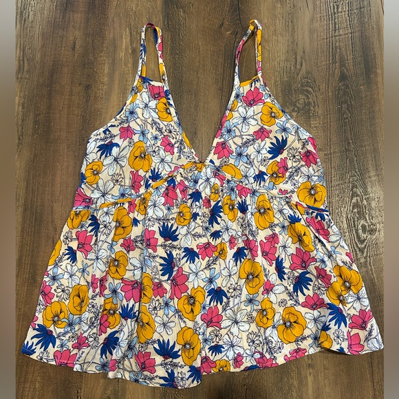 Elodie- Floral babydoll tank top - Picture 1 of 3